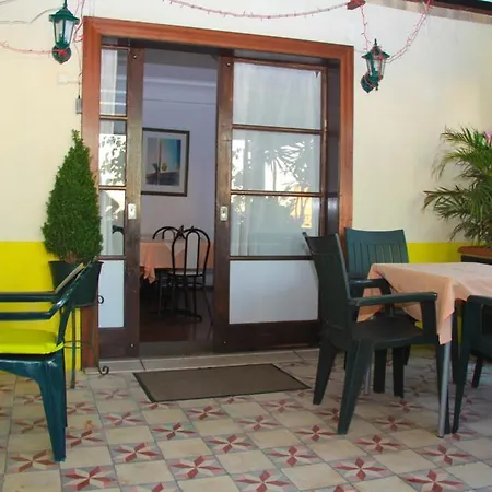 Πανσιόν A Ponte - Saldanha 3*