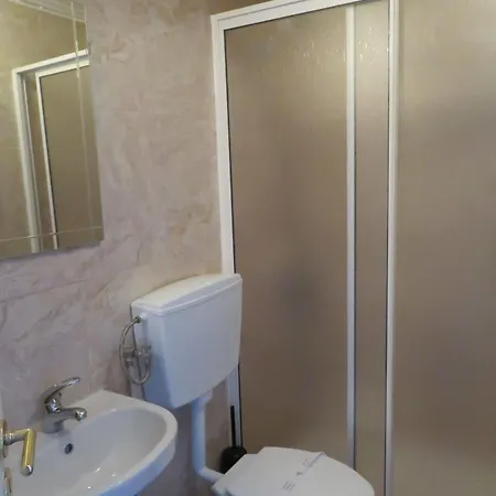 A Ponte - Saldanha Pensionat 2*